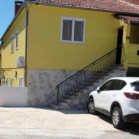 Rustica Mit Exklusiver Nutzung Des Pool By Interhome Lägenhet Zadar