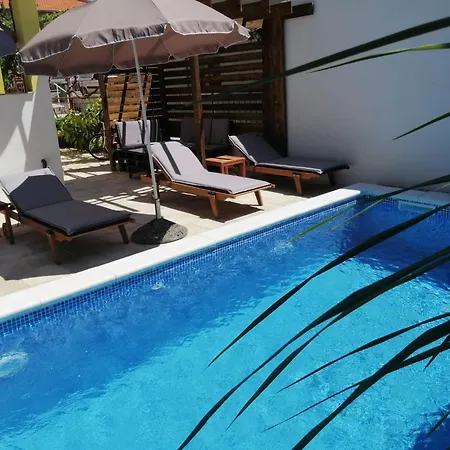Rustica Mit Exklusiver Nutzung Des Pool By Interhome Zadar