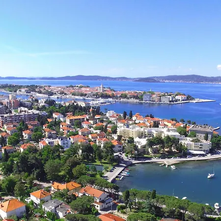 Lägenhet Rustica Mit Exklusiver Nutzung Des Pool By Interhome Zadar
